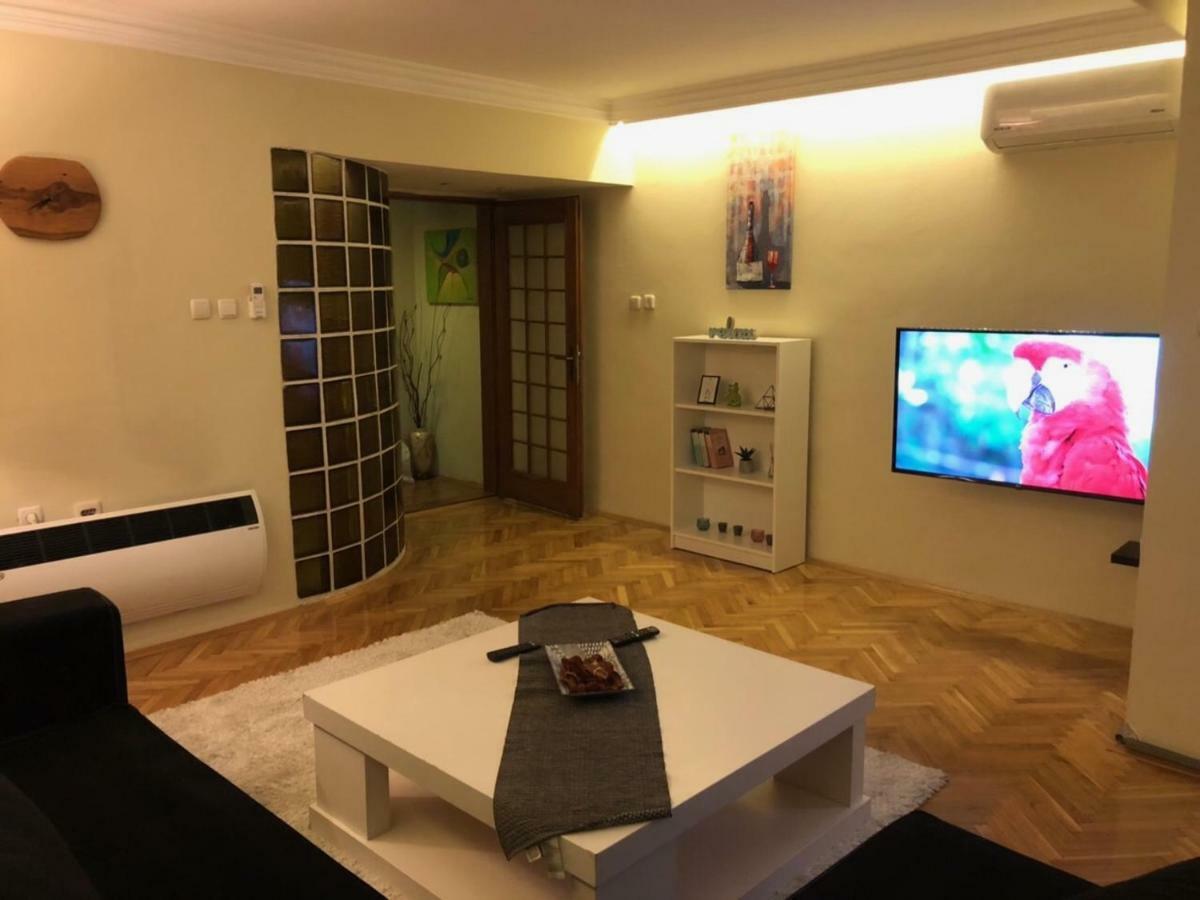 Central Apartment With City View Prizren Extérieur photo